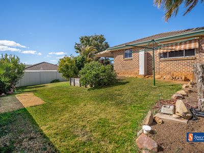 4 Torrens Place, Kearns