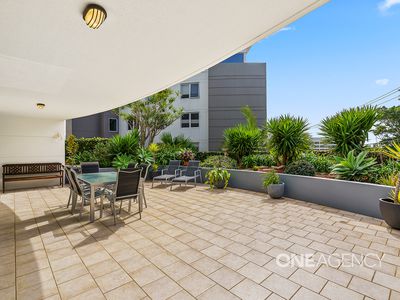 2 / 12-14 Kembla Street, Wollongong