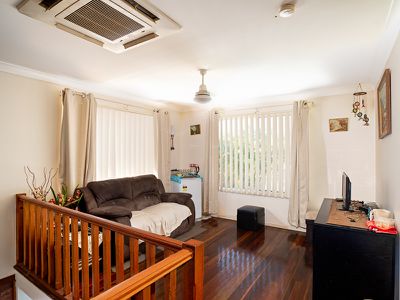9 Golden Court, Kawungan