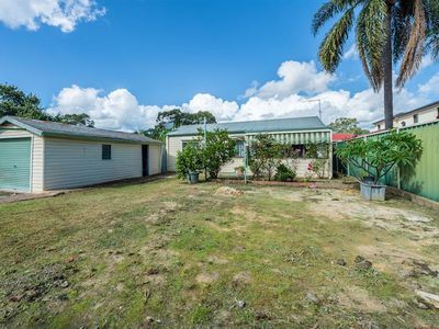 30 Harden St, Canley Heights