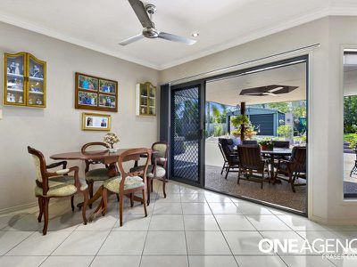 5 / 34 Hughes Road, Urangan