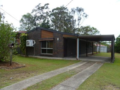 8 Quantock Court, Rochedale South