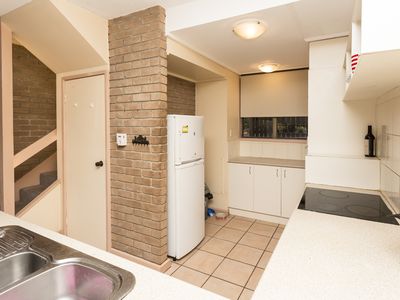 1 / 2 Lewis Street, Airlie Beach