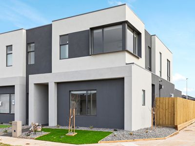 8 Glabella Avenue, Tarneit