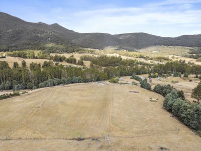 53 Bennetts Road, Mountain River