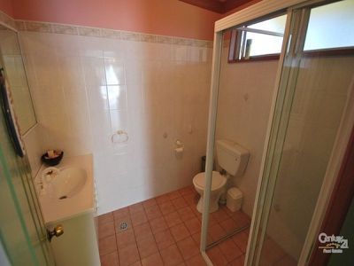 37 Caroline Street, Dubbo