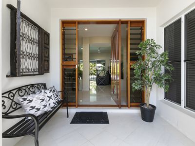 17 Greenside Court, Peregian Springs