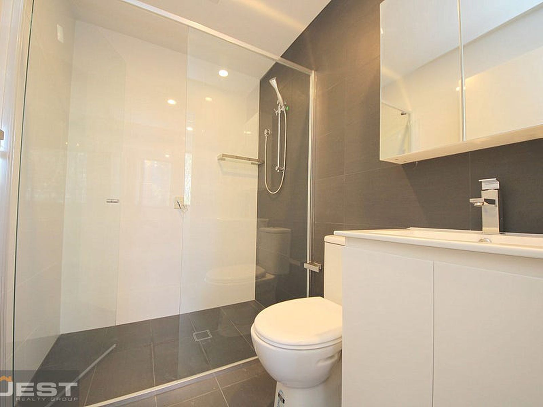 504 / 6-8 Cross Street, Bankstown