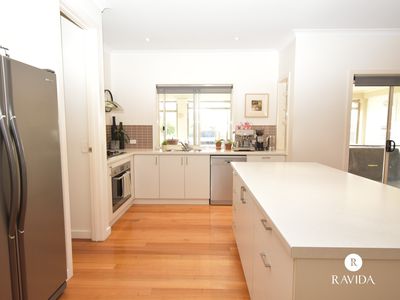 13 Pin Oak, Wangaratta