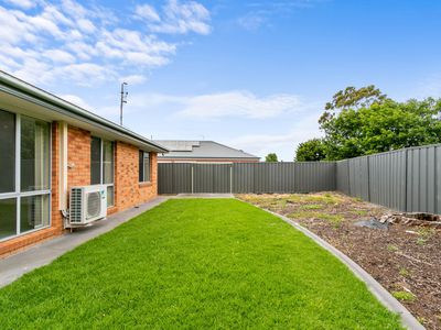 14 Langholme Court, Sale