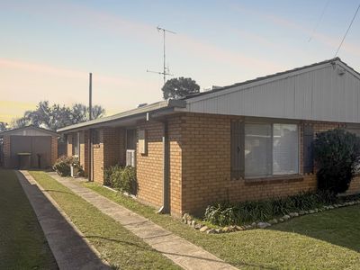 1 / 8 Quarry Road, Forbes