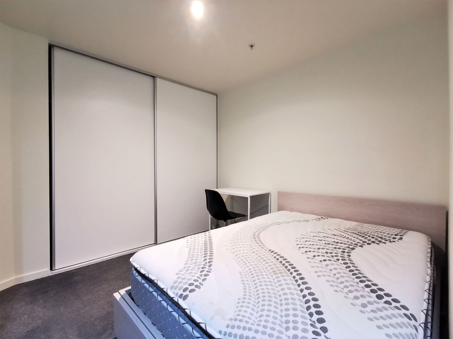 808 / 243 Franklin Street, Melbourne