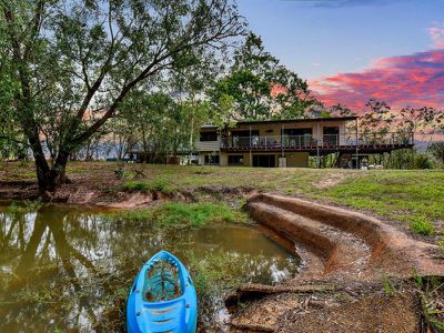 230 Wheewall Rd , Berry Springs