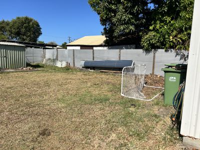 12 The Crescent, North Mackay