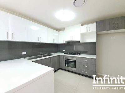 14 LOVAGE GLADE, Rooty Hill