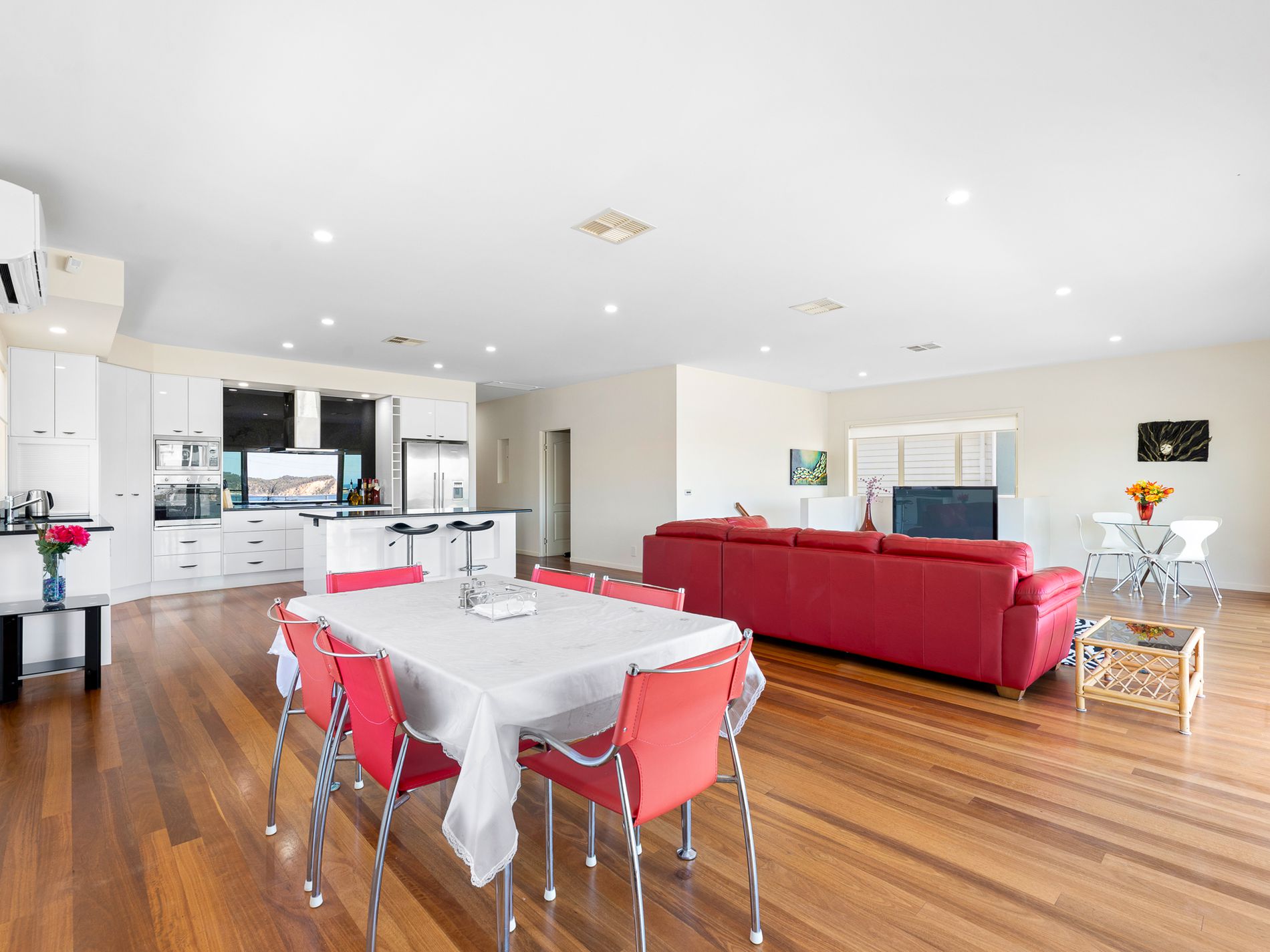 26 Tallawang Avenue, Malua Bay