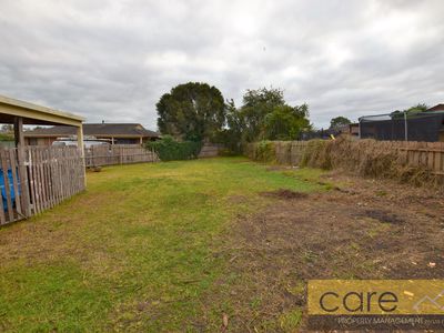 12 Blue Gum Court, Narre Warren