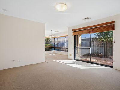 16 Velsheda Green, Ocean Reef