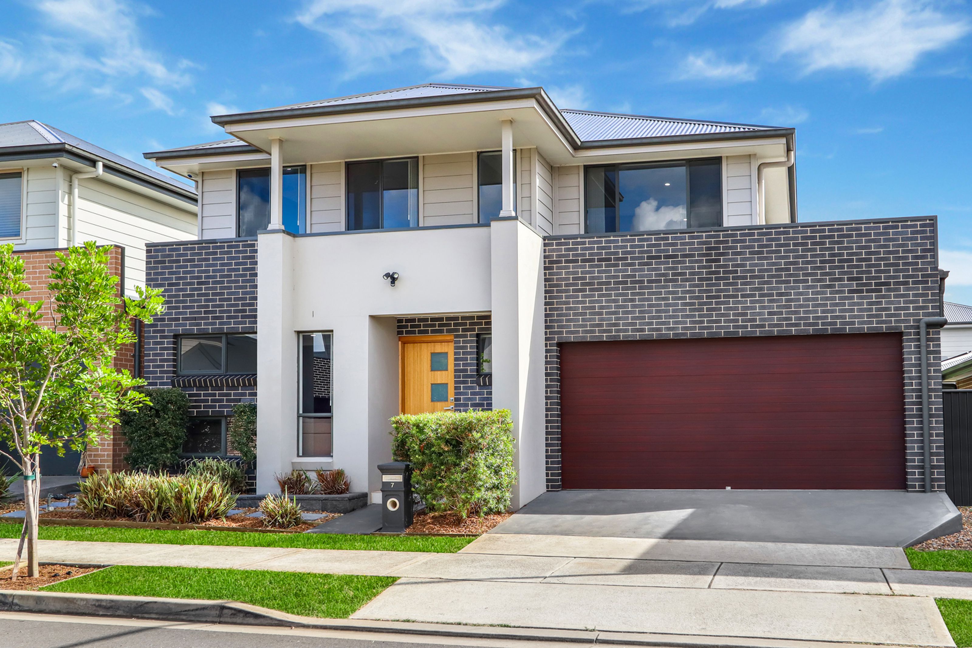 7 Barrow Circuit, JORDAN SPRINGS