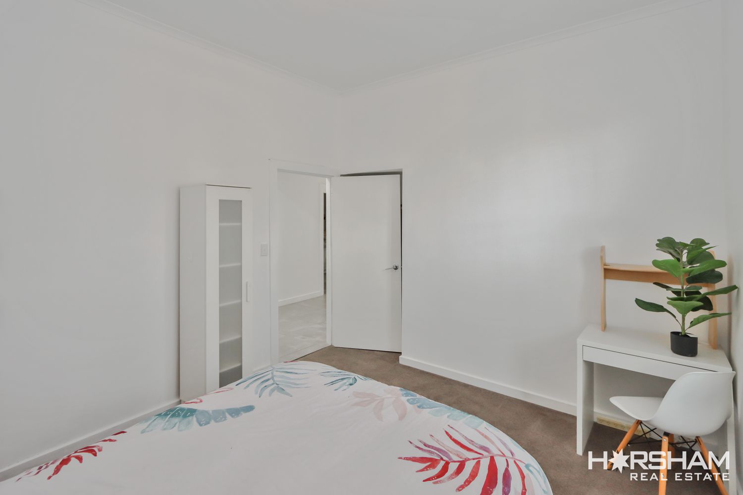 11 Tena Ave [Fully Furnished], Horsham