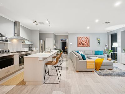 8 Claymore Place, Piara Waters