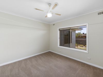 16 McNamara Street, Finley