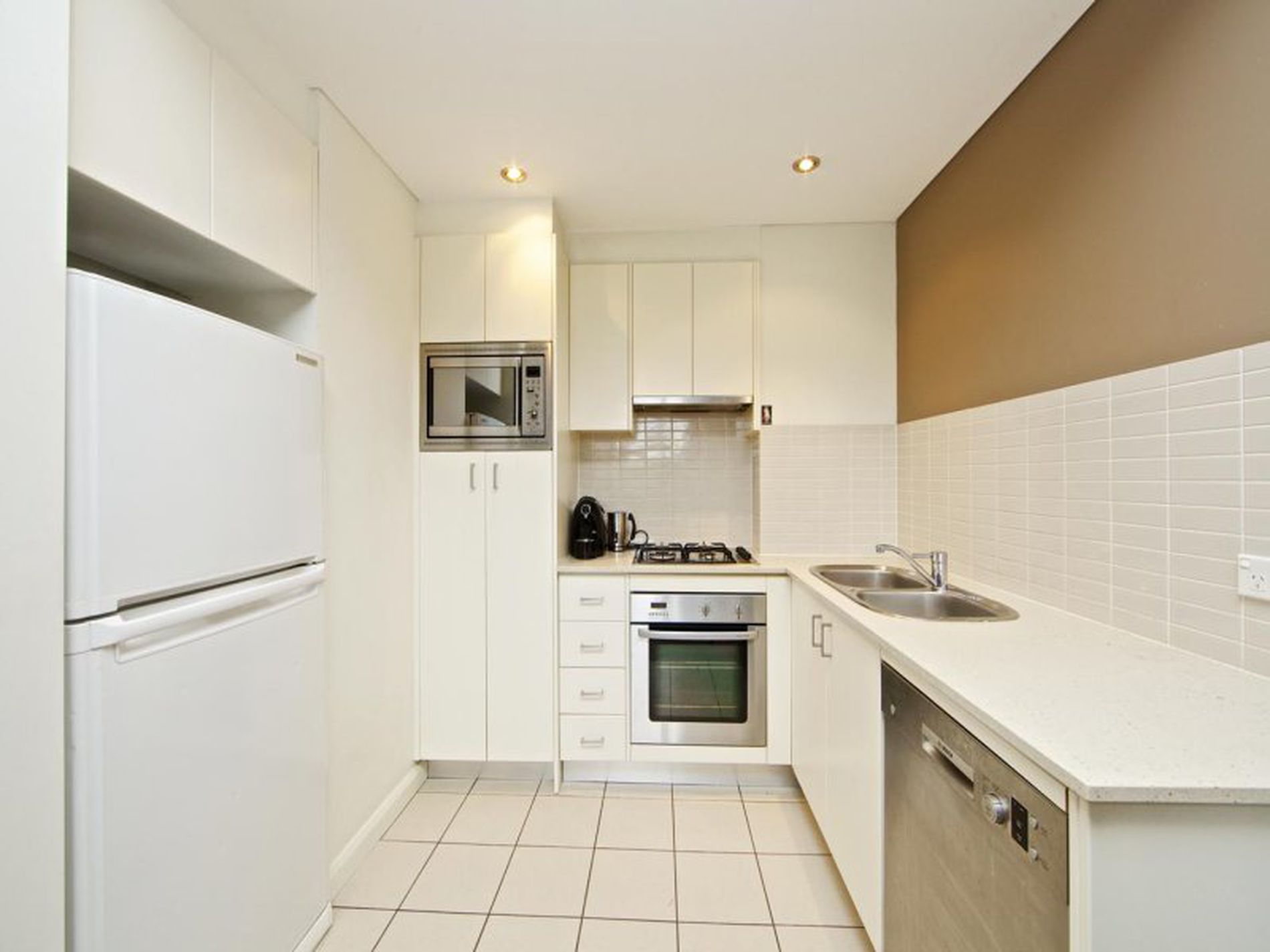 320 / 21 Hill Road, Wentworth Point