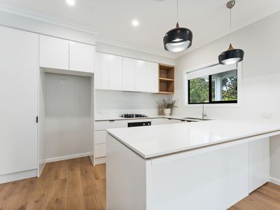 1 / 34 Central Avenue, Oak Flats