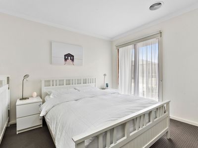 15 Everglade Street, Leopold