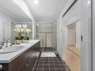 39 Mossvale Drive, Wakerley