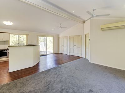 14B Lark Street, Longreach