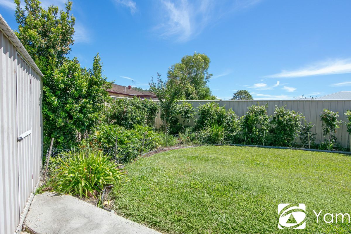 2 / 5 Amber Close, Townsend
