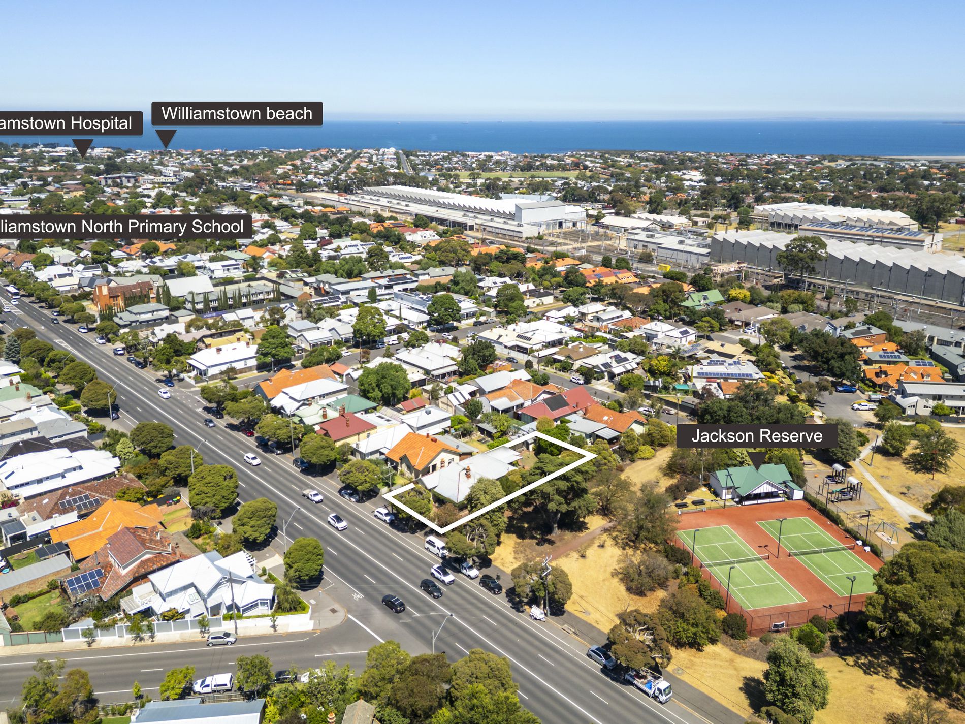 211 Melbourne Road, Williamstown