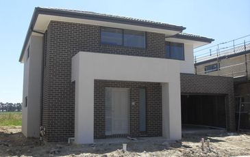 12 Denton Drive, Officer