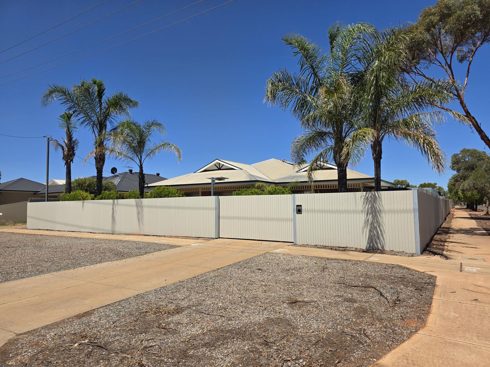 163 Bourke Street, Piccadilly