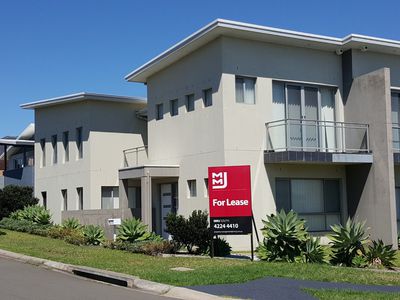 2 Makaha Way, Shell Cove