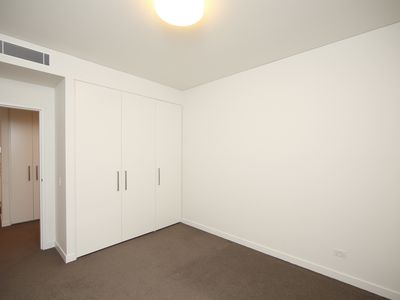 319 / 8 Grattan Close, Forest Lodge
