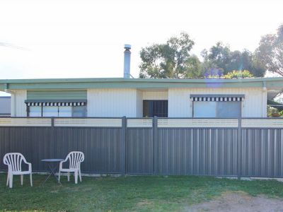 1152 Snow Road, Oxley