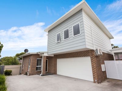 14b Storey Street, Oak Flats