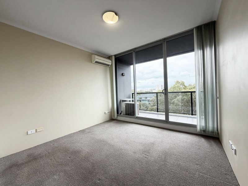 65 / 2 Hutchinson Walk, Zetland