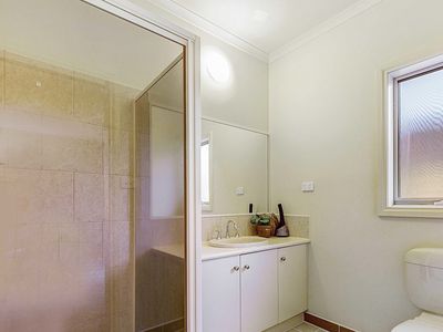 5 Diana Drive, Werribee