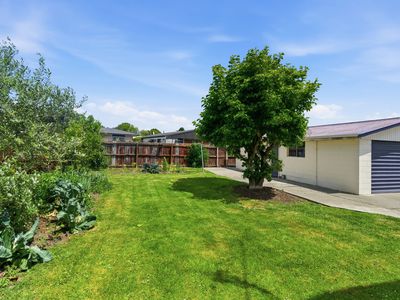 15 Wychwood Crescent, Bishopdale