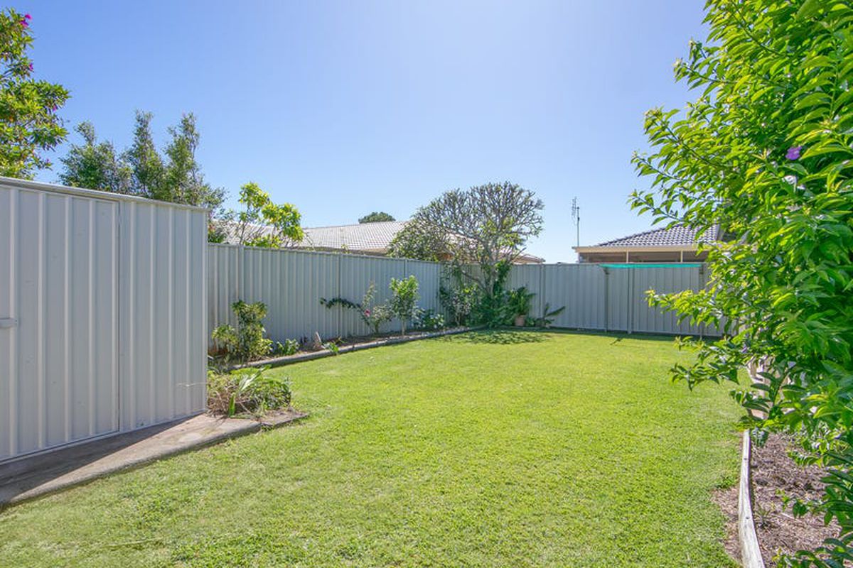 2 / 70 Acacia Circuit, Yamba