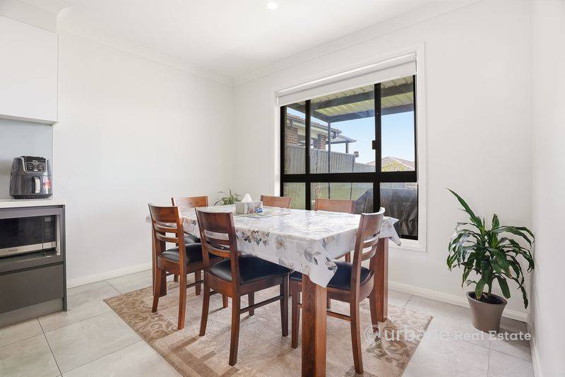 18 Cassie Avenue (Grantham Farm), Riverstone