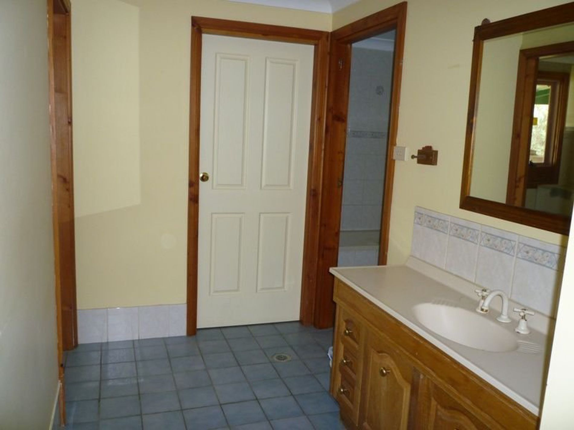 E1525C Princes Highway, Conjola