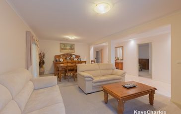 8 Tranquillity Place, Beaconsfield