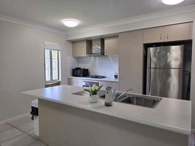 17 Norbury Circuit, Atherton