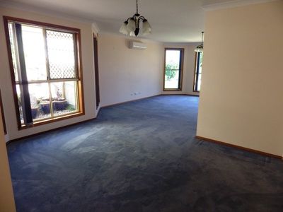 18 Cassinia Place, Flinders View