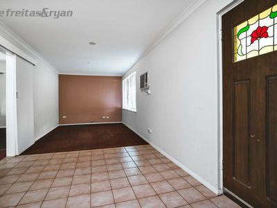 4 / 8 Arnott Court, Kelmscott