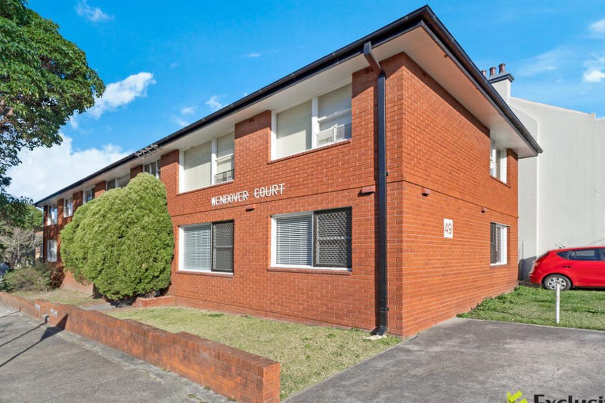 2 / 49 Mackenzie Street, Leichhardt